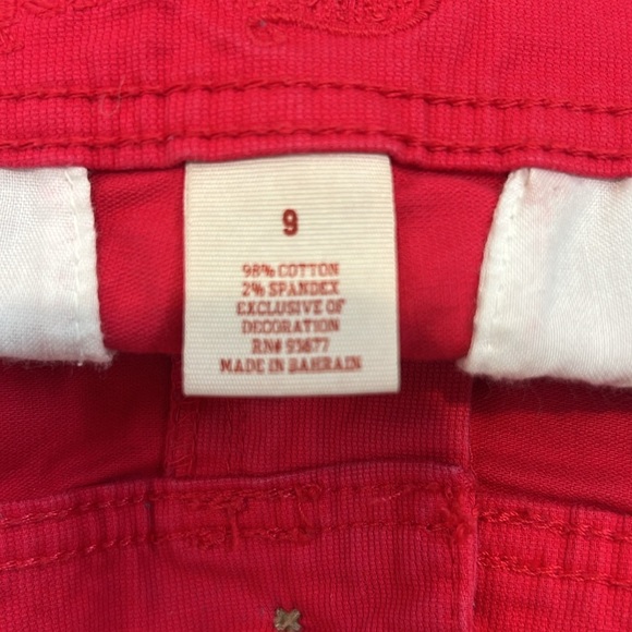 Arizona Jeans Women's dark pink shorts size 9. In great condition! - Picture 5 of 7